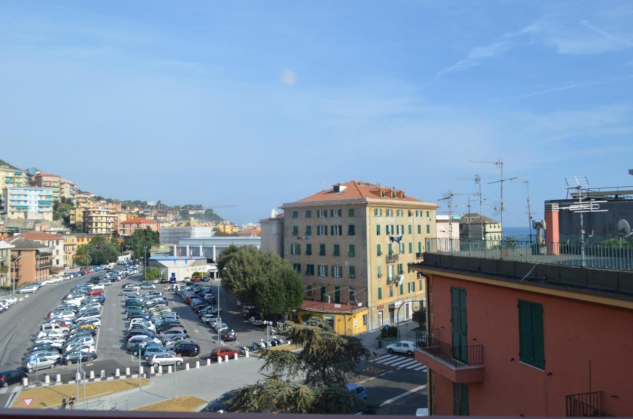 Genovese Villa Elena Appartamenti Varazze Zewnętrze zdjęcie
